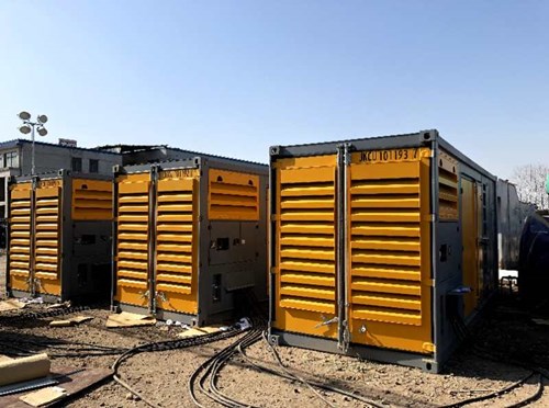 库伦防冻液的气味异常可能是由哪些原因导致的？