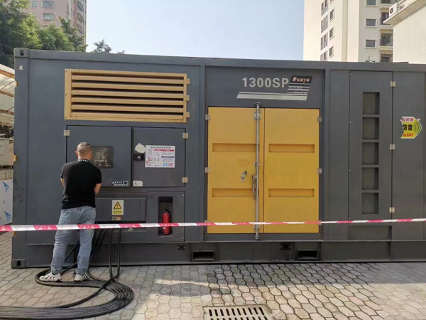 库伦500KW发电机组冬季应该配多大的启动电瓶？